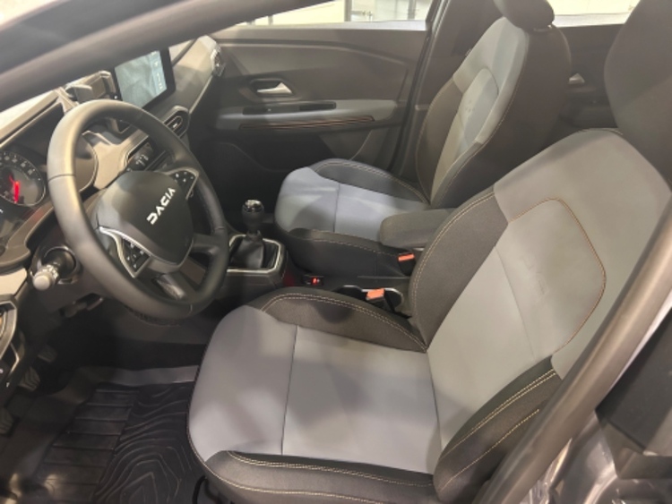 Dacia Sandero Stepway Extreme Go foto 11