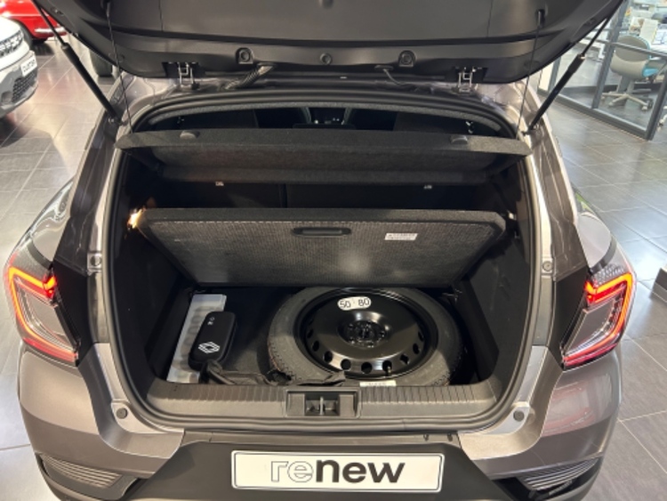 RENAULT CAPTUR techno full hybrid E-Tech 117kW (160CV) foto 18