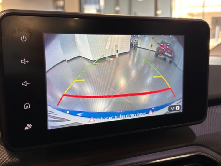 DACIA SANDERO ESSENTIAL 1.0 67CV foto 14