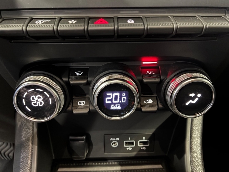 Renault Captur II ZEN FAST TRACK TCE 140CV 6V foto 10