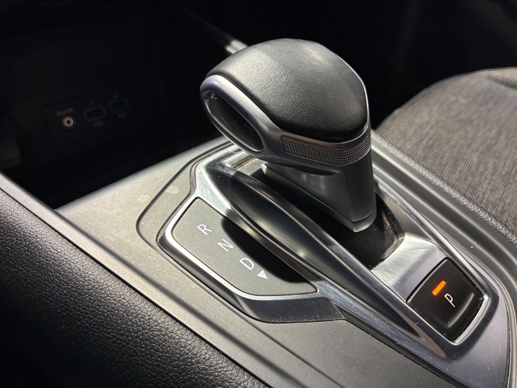 Renault Captur II Zen + foto 19