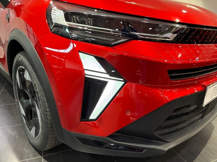 Renault Captur II Techno foto 28