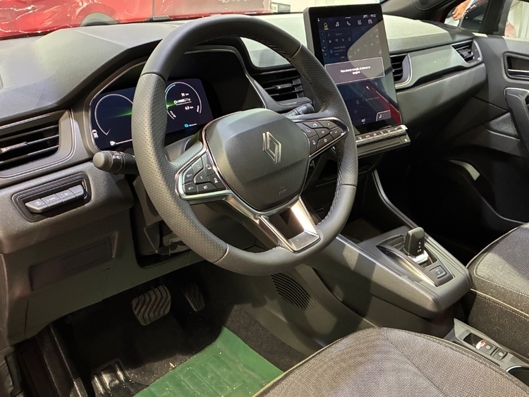 Renault Captur II Techno foto 10